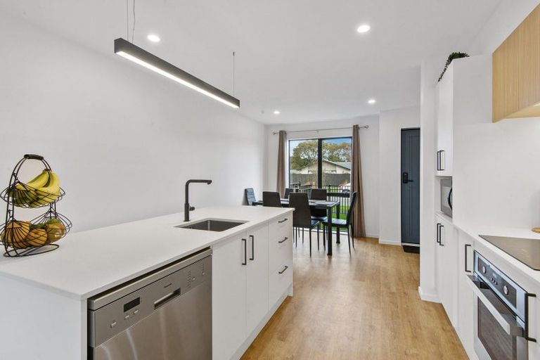 Photo of property in 42 Miromiro Street, Broomfield, Christchurch, 8042