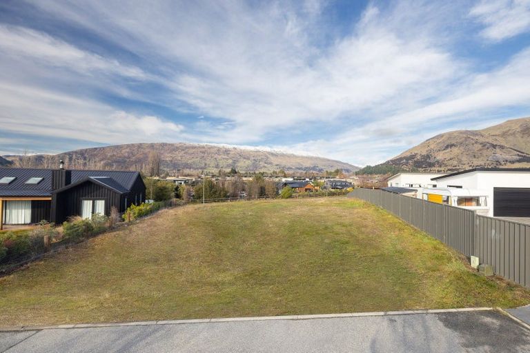 Photo of property in 3 Hollywood Rise, Wanaka, 9305