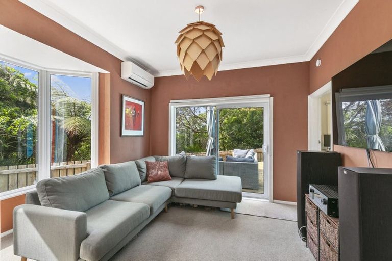 Photo of property in 177 Buckley Road, Southgate, Wellington, 6023