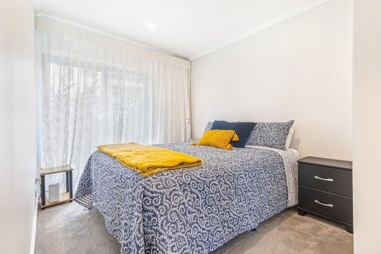 Photo of property in 7/35 Marine Parade, Hobsonville, Auckland, 0616