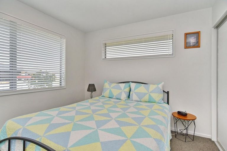 Photo of property in 2 Grasmere Close, Rangiora, 7400