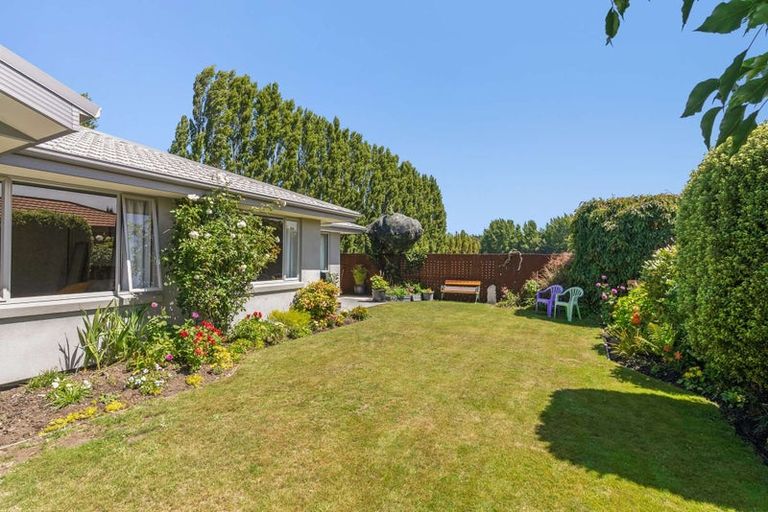 Photo of property in 23 Brookfield Drive, Northwood, Christchurch, 8051