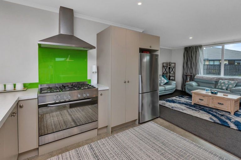 Photo of property in 16 Riverglen Road, Waipu, 0510