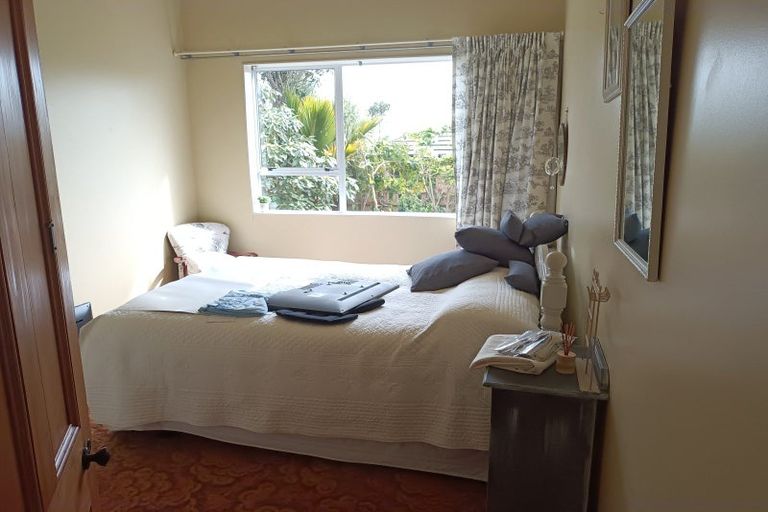 Photo of property in 110 Peel Street, Westport, 7825