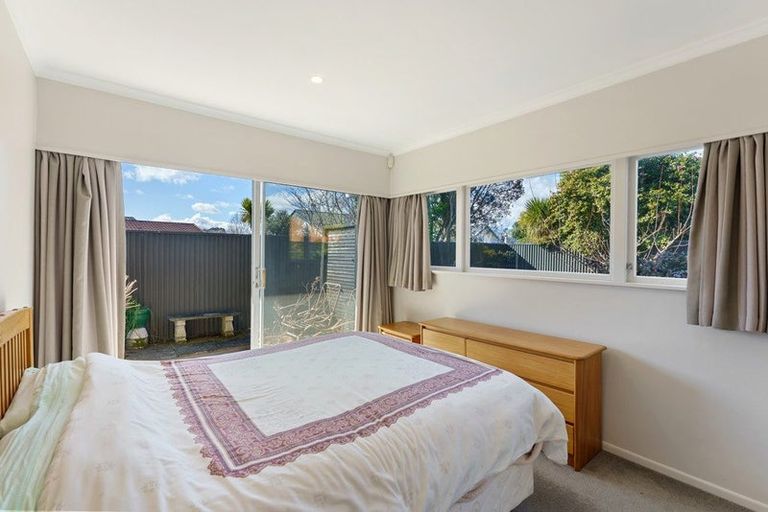 Photo of property in 32 Domain Road, Otaki, 5512