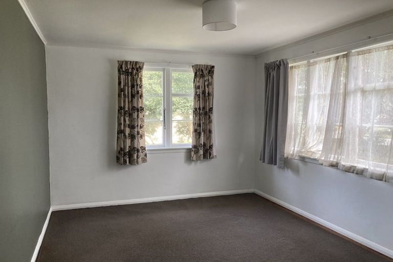 Photo of property in 18 Stokes Crescent, Maeroa, Hamilton, 3200