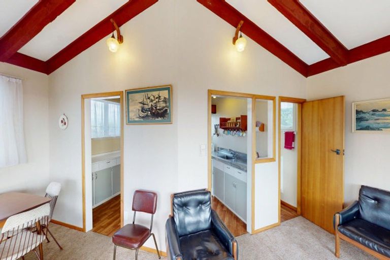 Photo of property in 121 Rua Avenue, Waitarere Beach, Levin, 5510