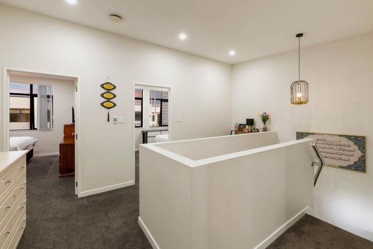 Photo of property in 30 Ingram Street, Papakura, 2110