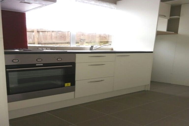 Photo of property in 117a Kia Ora Road, Beach Haven, Auckland, 0626