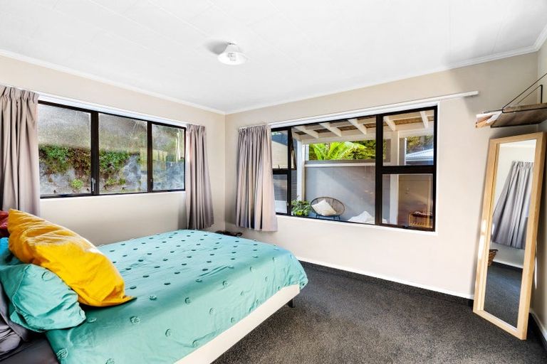 Photo of property in 2/77 Shakespeare Road, Bluff Hill, Napier, 4110