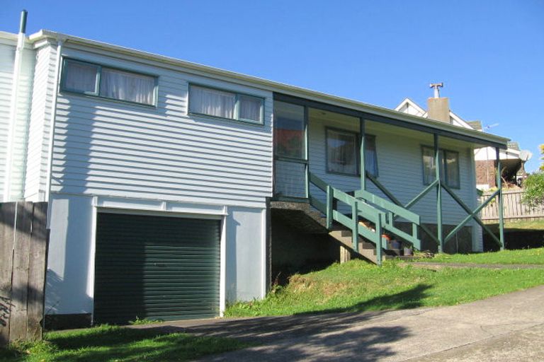 Photo of property in 64a Rajkot Terrace, Broadmeadows, Wellington, 6035