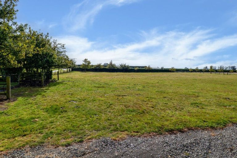 Photo of property in 94 Windsor Drive, Kirwee, Darfield, 7571