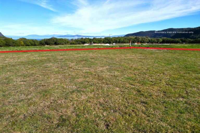 Photo of property in 12 Broadleaf Way, Kinloch, 3377