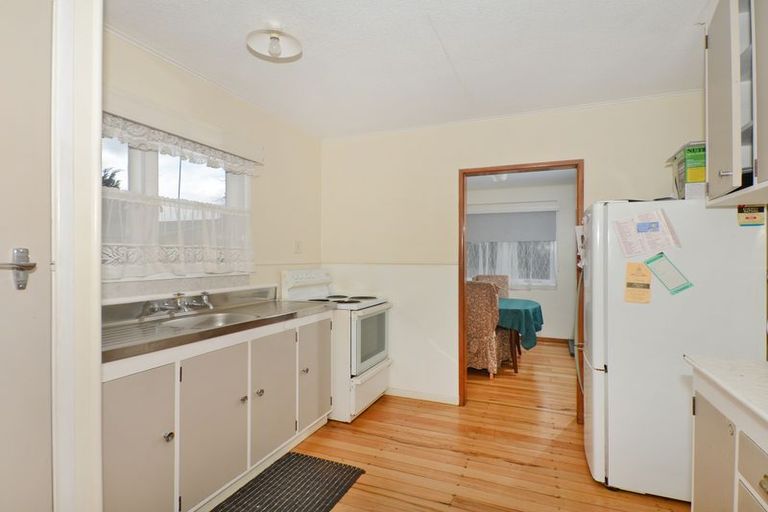 Photo of property in 3 Taylor Road, Te Kamo, Kamo, 0112