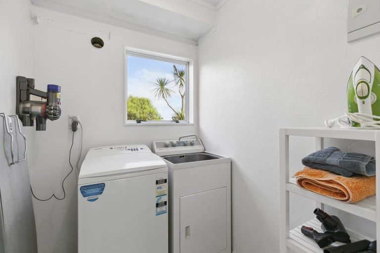 Photo of property in 94 Montgomery Avenue, Karori, Wellington, 6012