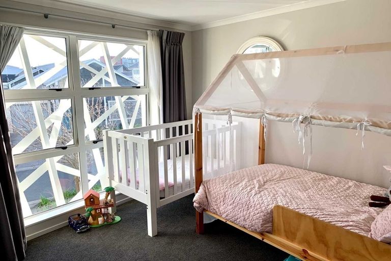 Photo of property in 10 Touhou Road, Hobsonville, Auckland, 0616