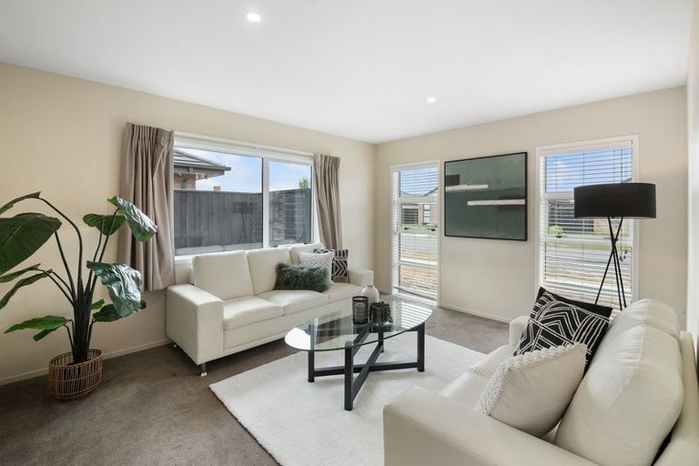 Photo of property in 56 Longcot Drive, Rolleston, 7615