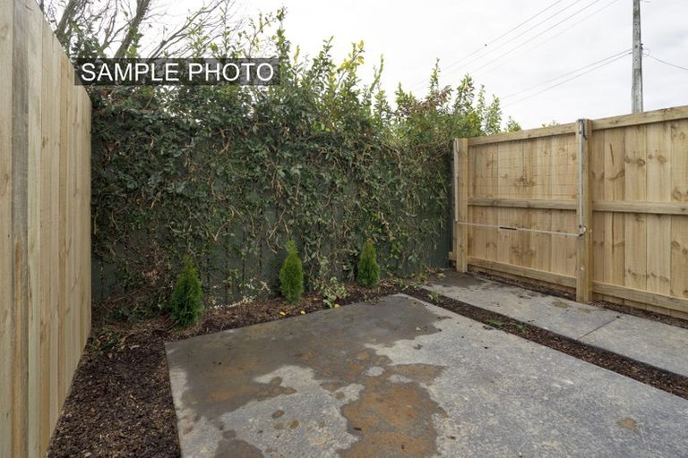 Photo of property in 10u2 Burrows Place, Frankton, Hamilton, 3204