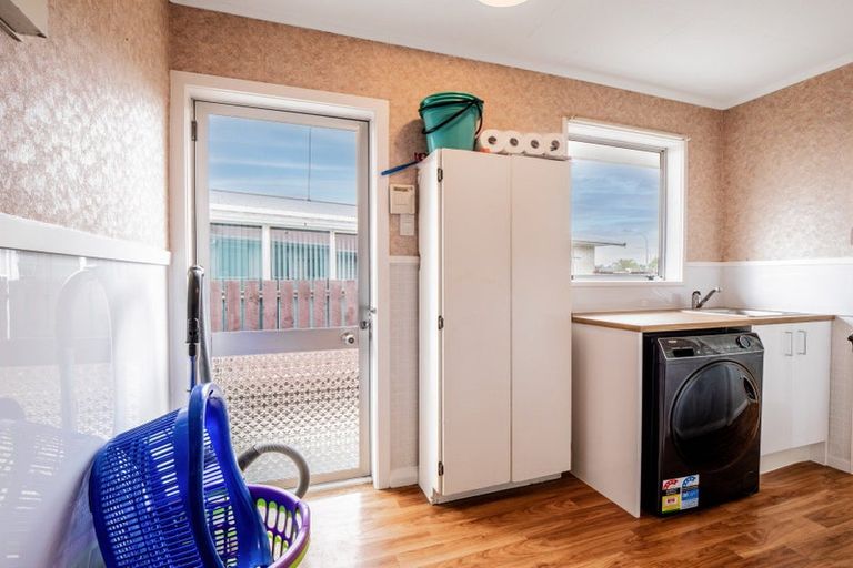 Photo of property in 21 Rewa Street, Inglewood, 4330