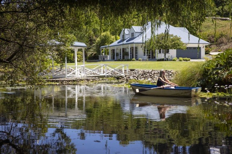 Photo of property in 14 Grasmere Way, Bethlehem, Tauranga, 3110