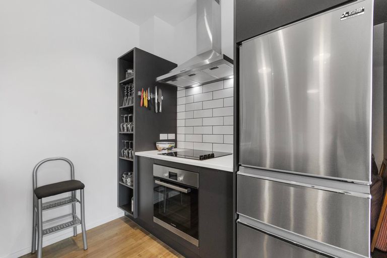 Photo of property in 34a Lake Street, Cambridge, 3434