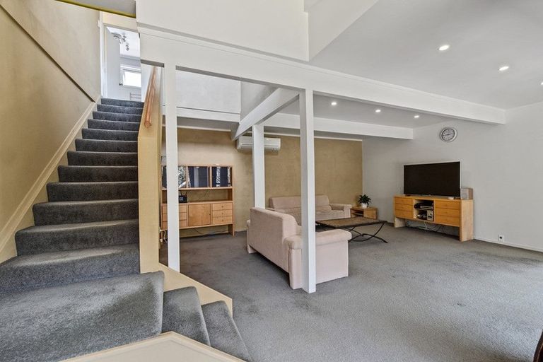 Photo of property in 9 Glenwood Avenue, Birkenhead, Auckland, 0626