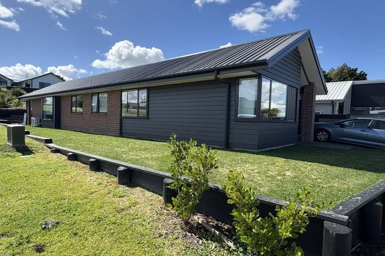 Photo of property in 1 Te Au Lane, Cambridge, 3434