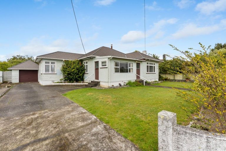 Photo of property in 26 George Street, Levin, 5510