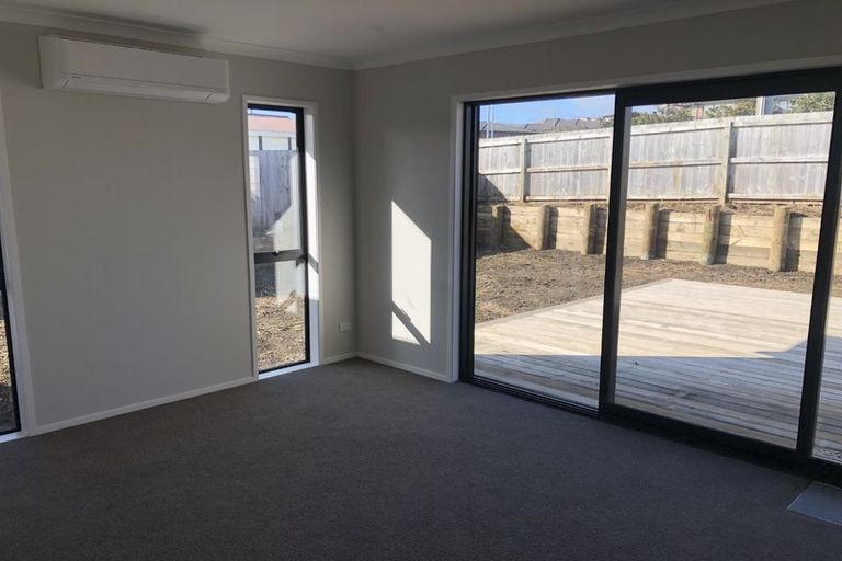 Photo of property in 44 Charlotte Drive, Omokoroa, 3114