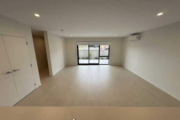 Photo of property in 76 Katikati Drive, Manurewa, 2102