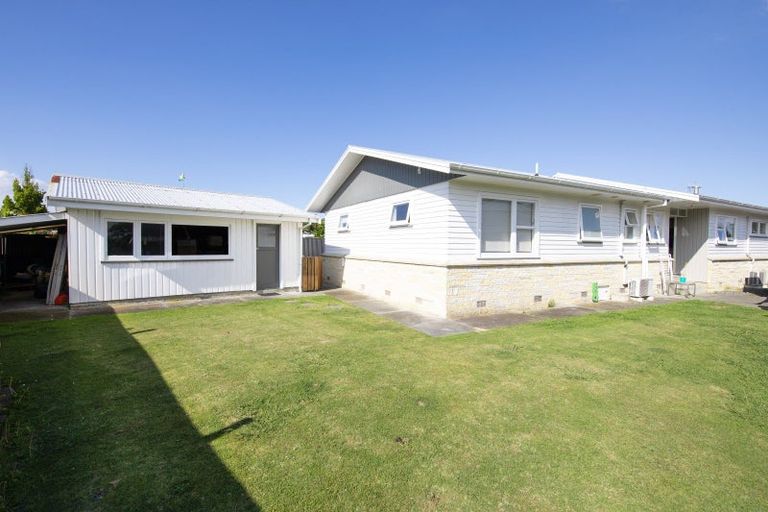 Photo of property in 1 Holyrood Street, Taradale, Napier, 4112