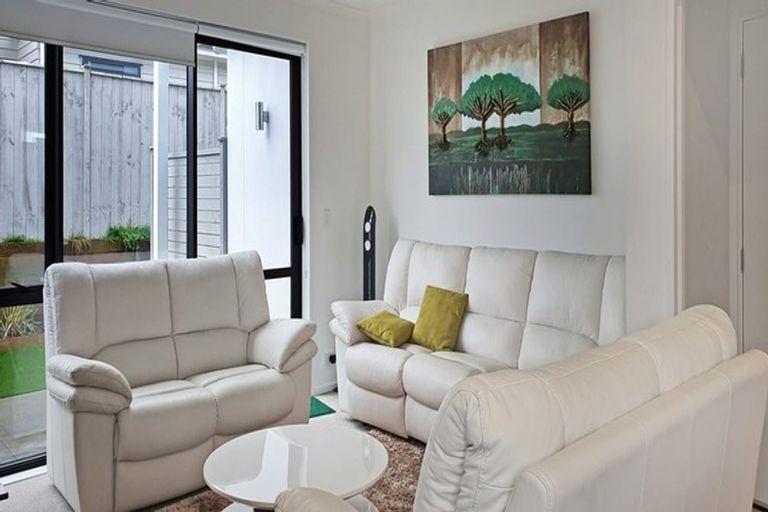 Photo of property in 19 Horo Road, Flat Bush, Auckland, 2019