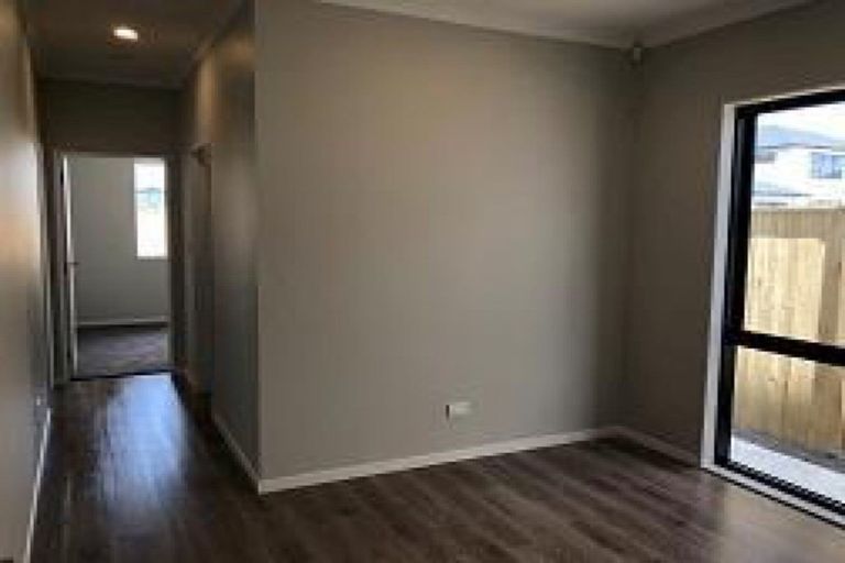 Photo of property in 13 Golden Avenue, Flat Bush, Auckland, 2019