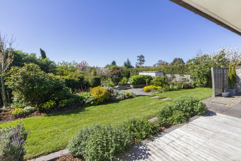 Photo of property in 58e Essex Street, Weston, Oamaru, 9401