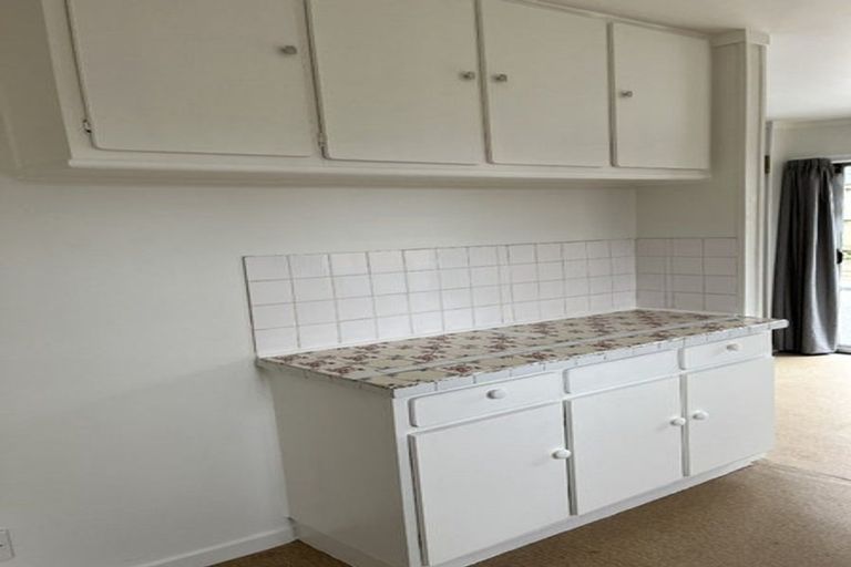 Photo of property in 54 Mckinstry Avenue, Mangere East, Auckland, 2024