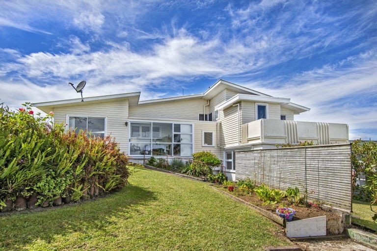 Photo of property in 10 Harbour View Road, Onerahi, Whangarei, 0110