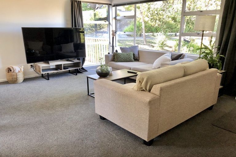 Photo of property in 2/108 Canongate Street, Birkdale, Auckland, 0626