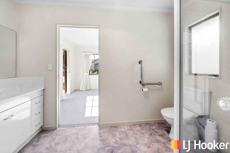 Photo of property in 285unit Vaughan Road, Owhata, Rotorua, 3010