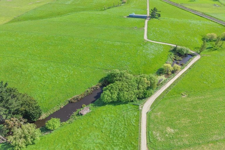 Photo of property in 158 Akers Road, Linton, Palmerston North, 4472