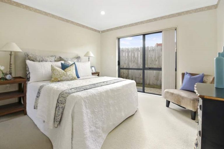 Photo of property in 24 Donegal Park Drive, Flat Bush, Auckland, 2019