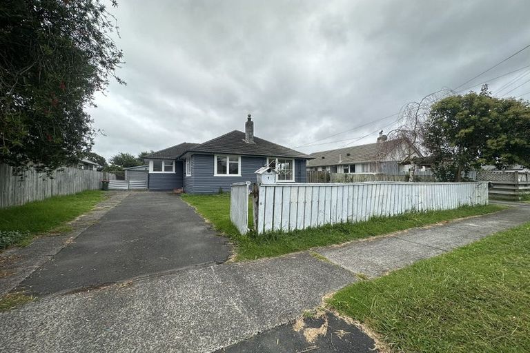 Photo of property in 5 Yeats Crescent, Fairfield, Hamilton, 3214