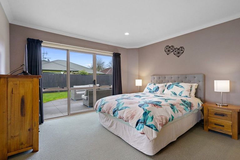 Photo of property in 18 Mirbeck Avenue, Cambridge, 3434