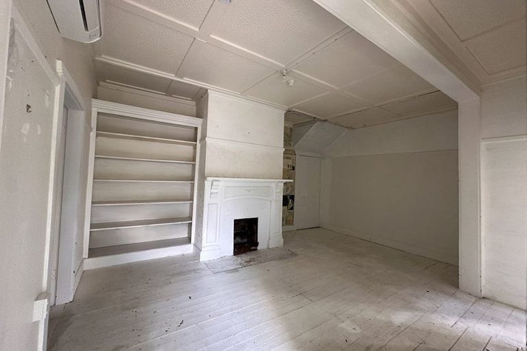 Photo of property in 15 Queens Parade, Devonport, Auckland, 0624
