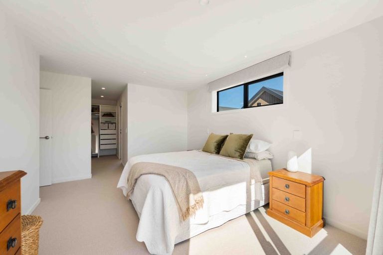 Photo of property in 6 Moonstone Street, Albert Town, Wanaka, 9305