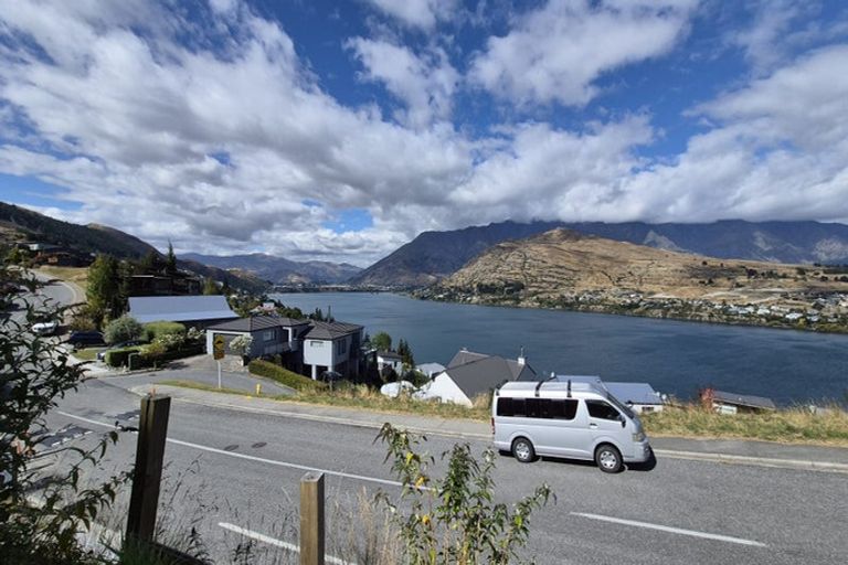 Photo of property in 28 Highview Terrace, Queenstown, 9300