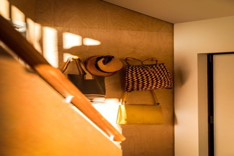 Photo of property in 17a Fife Lane, Miramar, Wellington, 6022