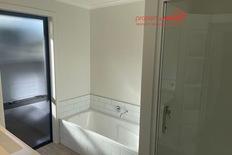 Photo of property in 25 Morningside Lane, Rockdale, 9812