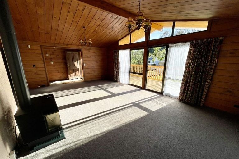 Photo of property in 78 Tawhai Street, Stokes Valley, Lower Hutt, 5019