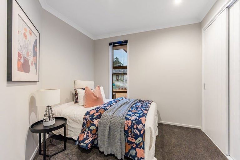 Photo of property in 81 Manuel Road, Silverdale, 0932