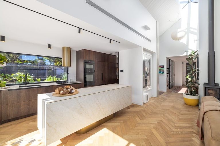Photo of property in 93 Rugby Street, Merivale, Christchurch, 8014